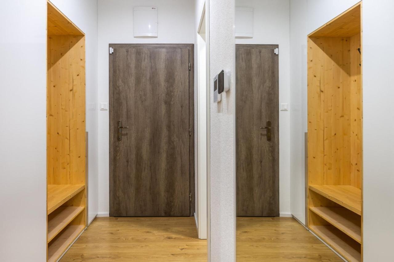 Lucnica Apartments Tale Luaran gambar